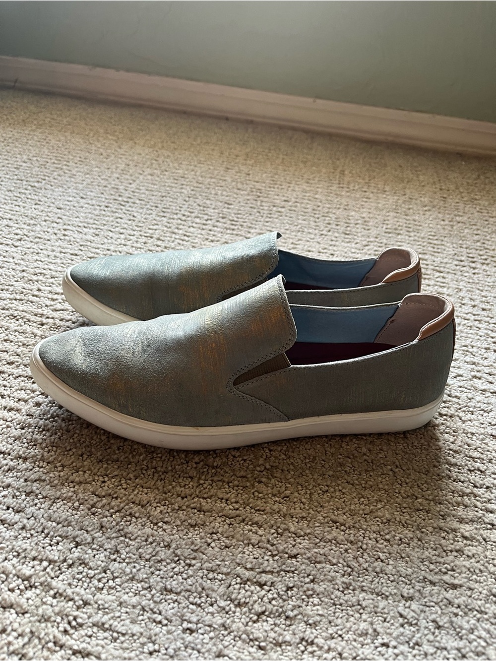 Mark Nason Los Angeles Metallic Leather Slip-On Sneakers Women’s 8